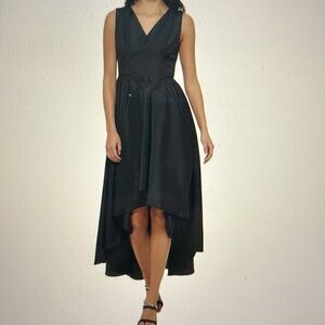 DKNY - Elegant Black Sleeveless Dress